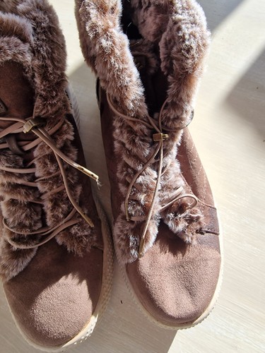 Wrangler boots taupe - and, fur